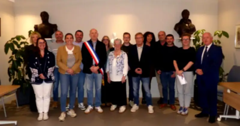 Installation du nouveau maire d'Habas : Damien Delavoie élu avec 12 voix