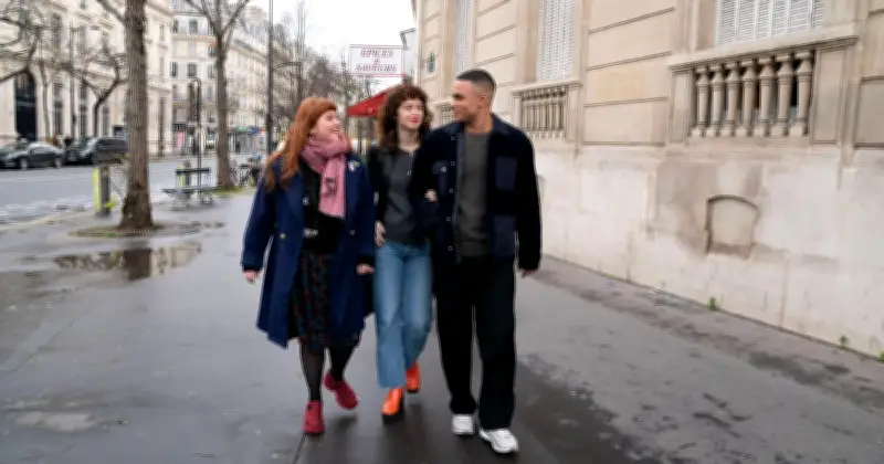 Isabel Coixet signe une série captivante sur Arte : plongée dans un trio parisien