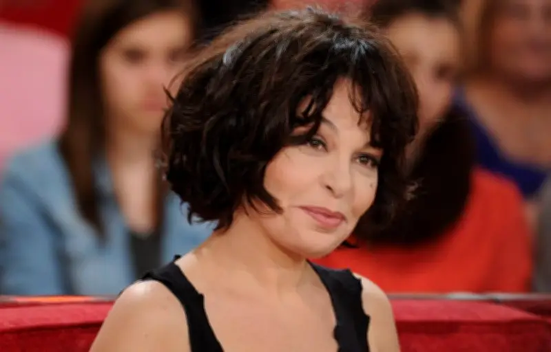 Isabelle Mergault, sociétaire des Grosses Têtes, décède à 67 ans d'un cancer