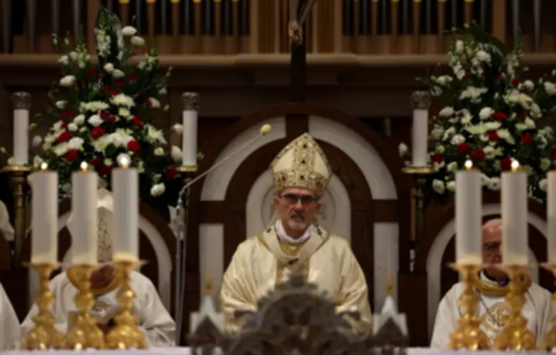 Israël empêche les chefs religieux d'accéder au Saint-Sépulcre pour les Rameaux