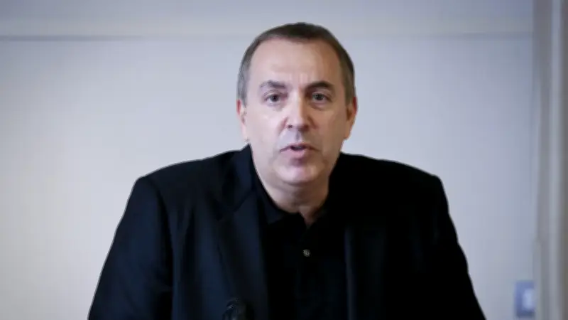 Jean-Marc Morandini s'affiche à Amsterdam après sa mise en retrait de CNews