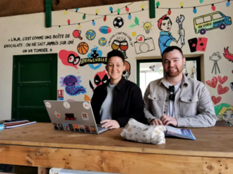 Jeun's Attitude résiste malgré les défis financiers et réduit son accueil