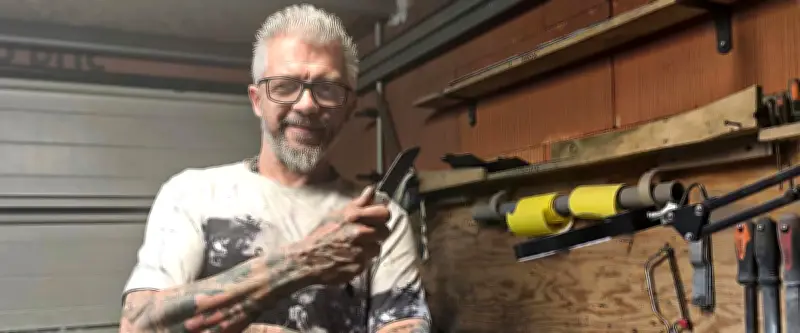 Joan Marti expose ses couteaux artisanaux au salon d'Agde ce week-end