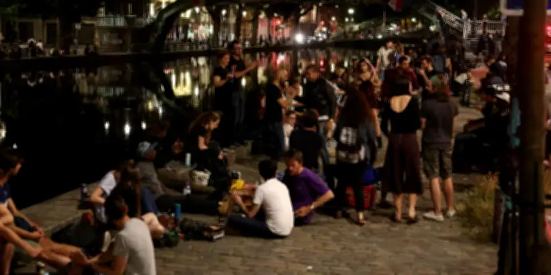 John Jefferson Selve explore un Paris décadent et cocaïné dans 'La Matière Humaine'