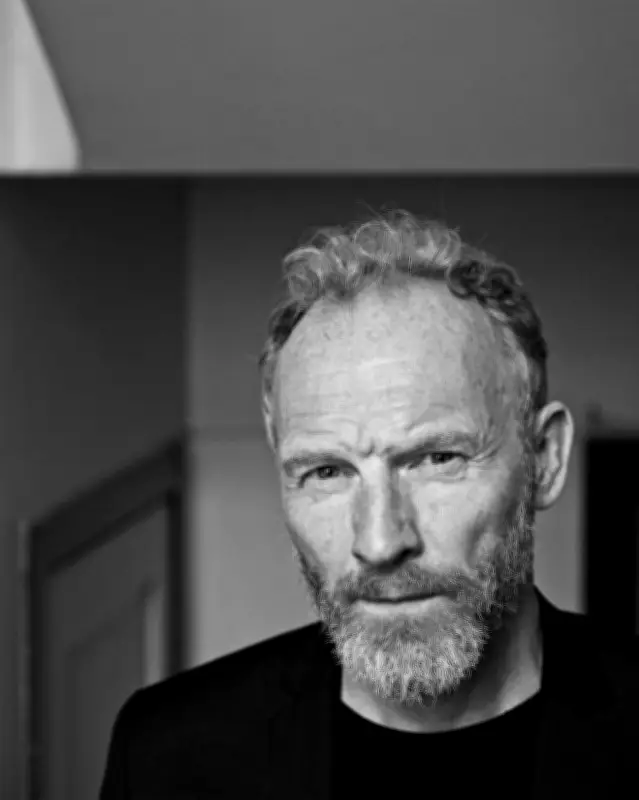 Jon Kalman Stefansson : l'écriture comme une épée affûtée contre l'oubli