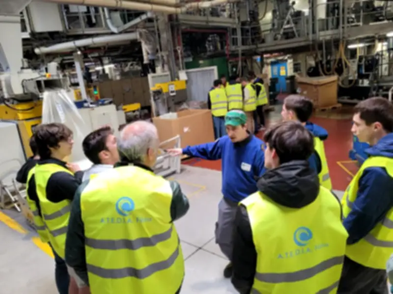 Journées Usines Ouvertes : 400 visiteurs découvrent l'industrie en Nouvelle-Aquitaine