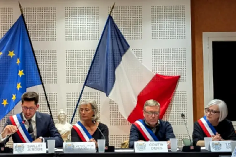 Jérôme Saillet devient maire de Bagnols-en-Forêt après une victoire électorale écrasante