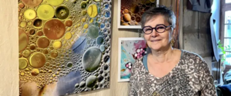 Jualita expose ses bulles éphémères à l'Office de tourisme du Pays de Lunel