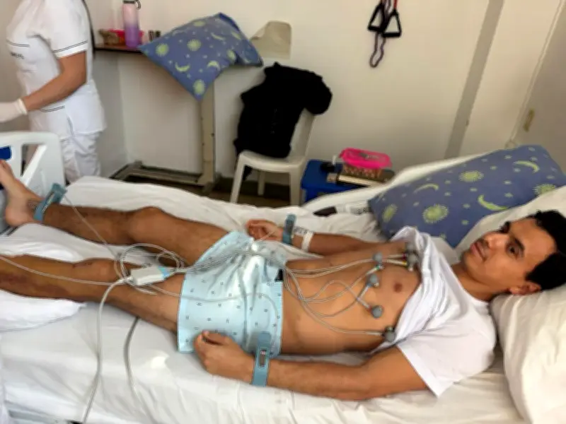 Juan de Castilla, matador blessé, mène une course contre la montre pour reprendre l'épée