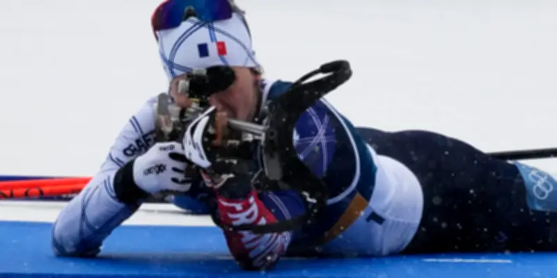 Julia Simon s'impose à nouveau en mass start à Kontiolahti