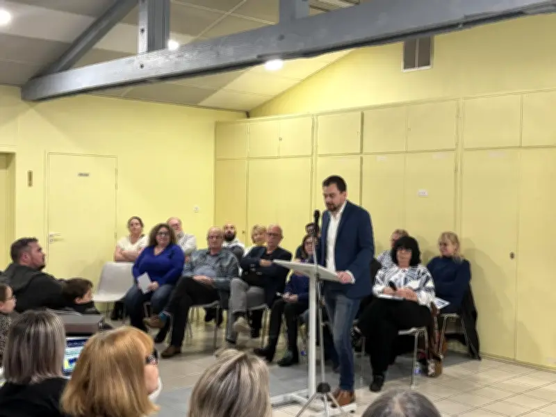 Julien Biremont dévoile son programme municipal pour Bias lors d'une réunion publique