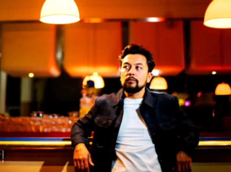 Karim Duval présente 'Entropie', un one-man-show sur la semi-maturité à l'Ermitage-Compostelle