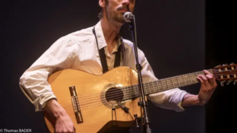 Kijoté en concert au Théâtr’O’Pont de Canet : une voix brute et sensible