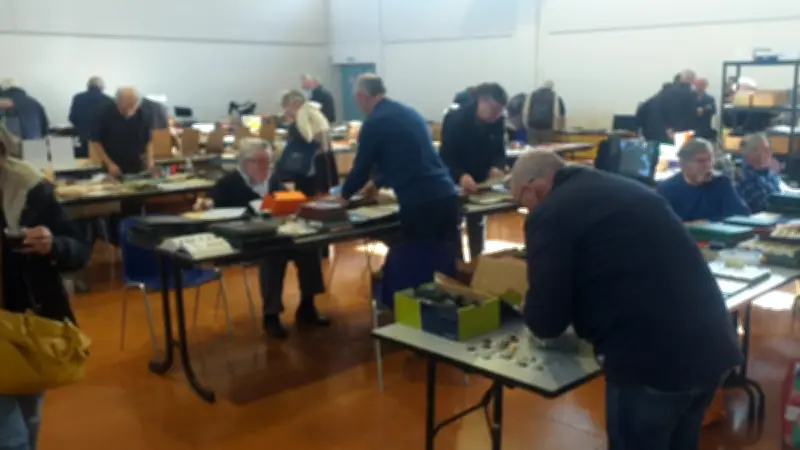 La 22e Bourse aux collections de Vézénobres : un succès pour les passionnés