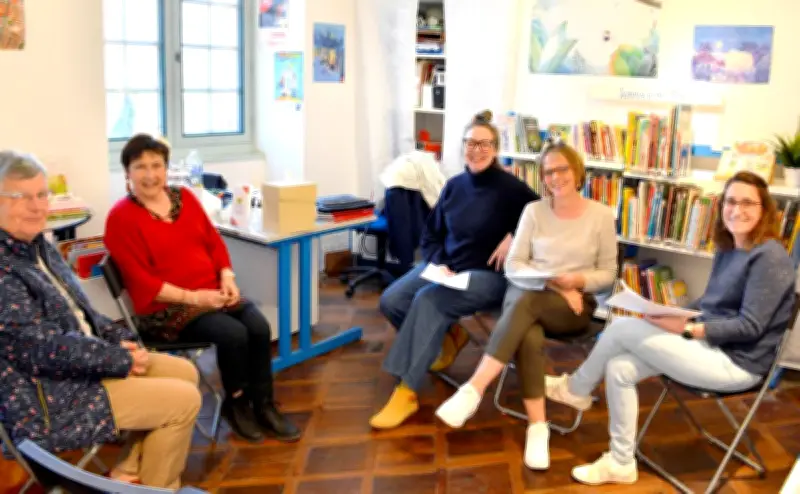 La bibliothèque Li. Li maintient son dynamisme malgré un changement de bureau