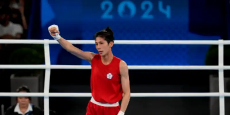 La boxeuse taïwanaise Lin Yu-ting autorisée à concourir chez les femmes par World Boxing