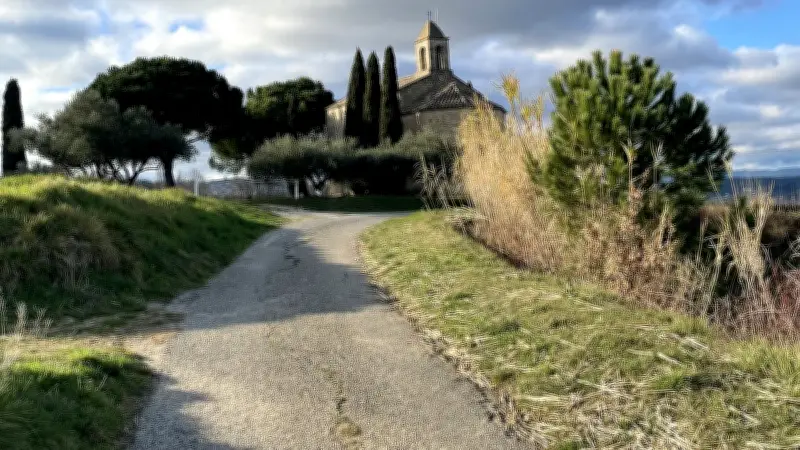 La Chapelle Sainte-Agnès Débute sa Saison Culturelle avec une Exposition d'Artistes Locaux