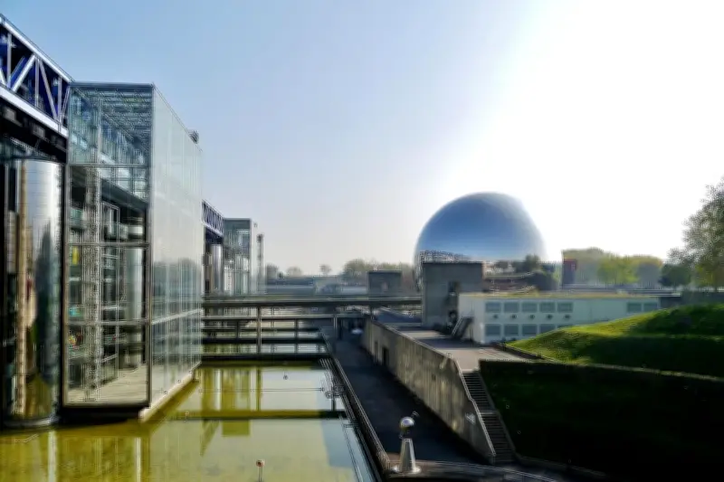 La Cité des sciences et de l'industrie, un temple du savoir né des abattoirs de Paris