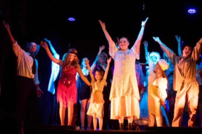 La Comédie barsoise présente « La Vie de château » : un cabaret théâtral historique