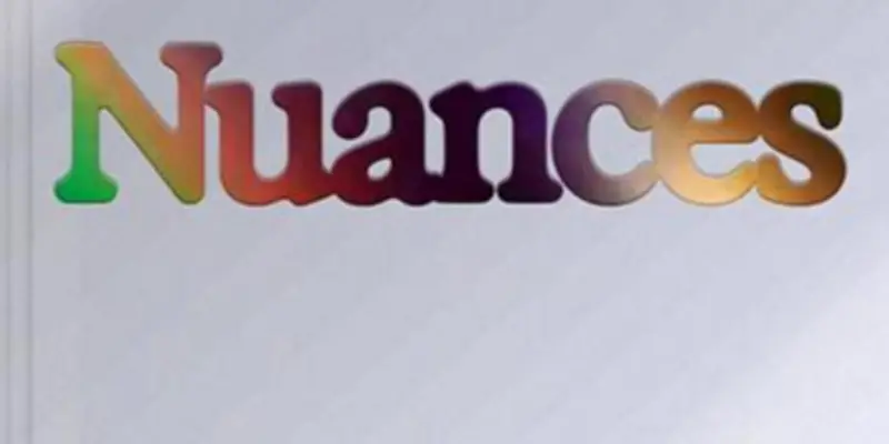 La couleur, phénomène total : une mise en lumière par la revue Décors