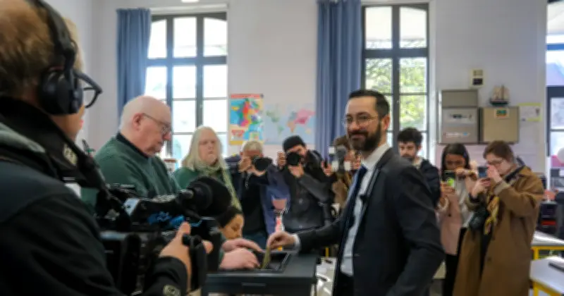 La fragmentation électorale française : des partis historiques à l'émiettement local