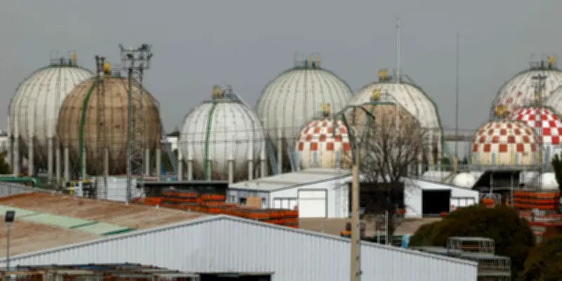 La guerre du gaz s'intensifie : l'Europe face à la redirection des méthaniers vers l'Asie