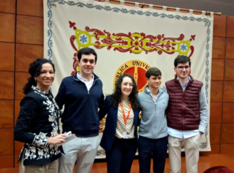 La jeunesse espagnole redécouvre la corrida malgré les débats politiques