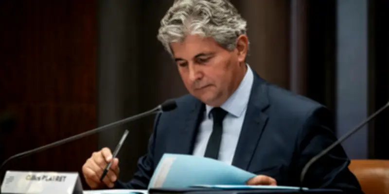 La justice valide l'interdiction du voile au conseil municipal de Chalon-sur-Saône