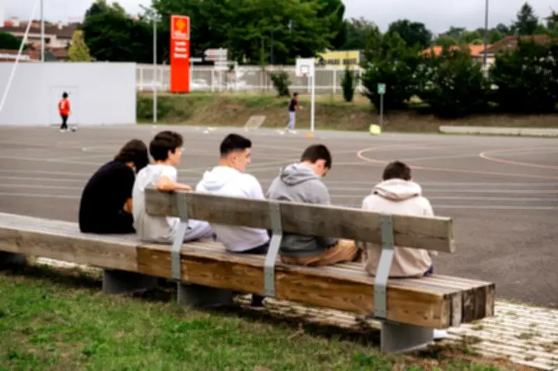 La langue française menacée par les mots étrangers ? Une peur ancienne face à la réalité linguistique