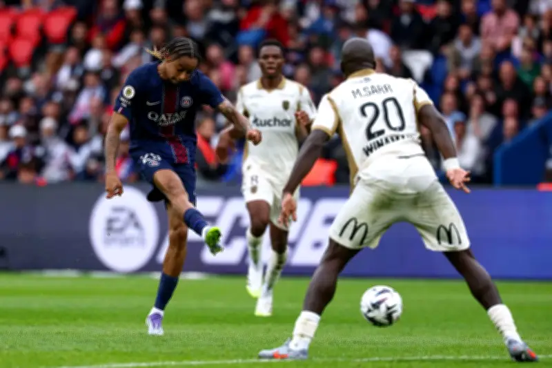 La LFP valide le report du choc Lens-PSG en Ligue 1 pour cause de Ligue des Champions
