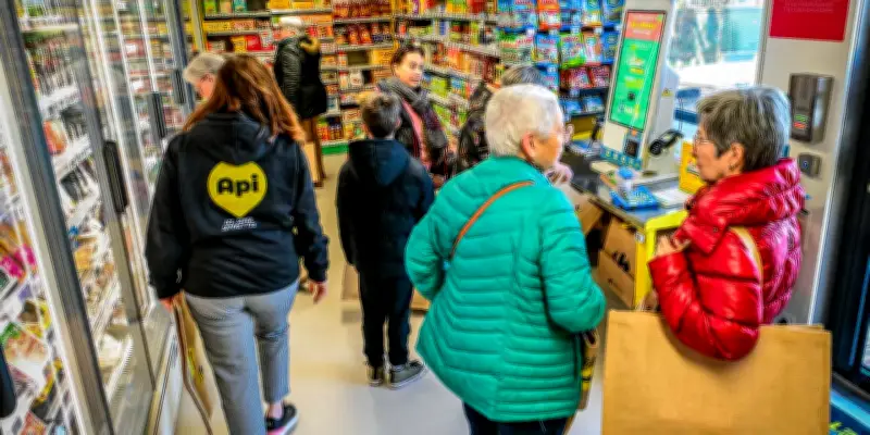 La Mayenne combat la désertification commerciale avec des superettes en libre-service