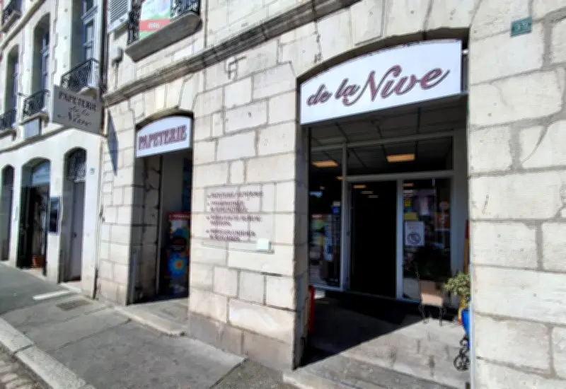 La Papeterie de la Nive ferme après 33 ans : la fin d'une institution bayonnaise