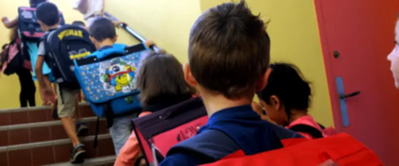 La promesse de doublement des salaires enseignants d'Hidalgo accueillie avec scepticisme