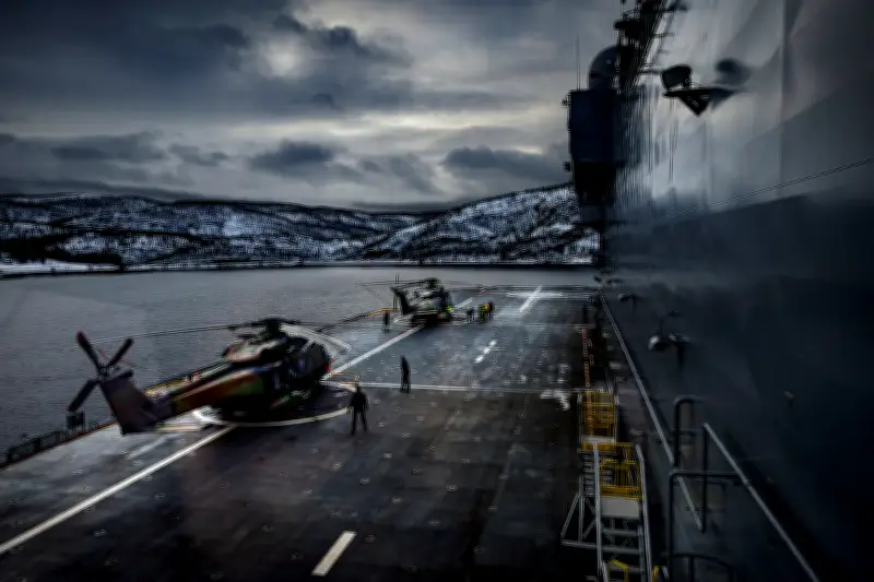 La puissance amphibie française déployée en Norvège et en Méditerranée