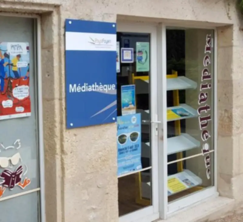 La Quinzaine du Numérique en Pays Foyen : Décryptage des Médias avec Réalité Virtuelle et Robots