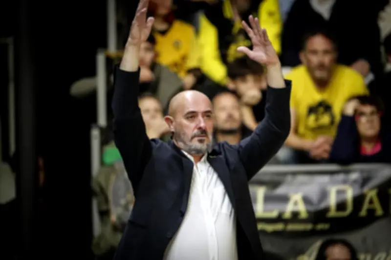 La Rochelle s'impose à Châlons-Reims en Élite 2 : la défense et la solidarité au cœur du succès