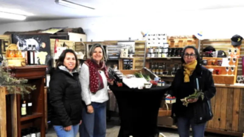 La Roseraie à Saint-Gilles : fraises et produits fermiers en vente directe