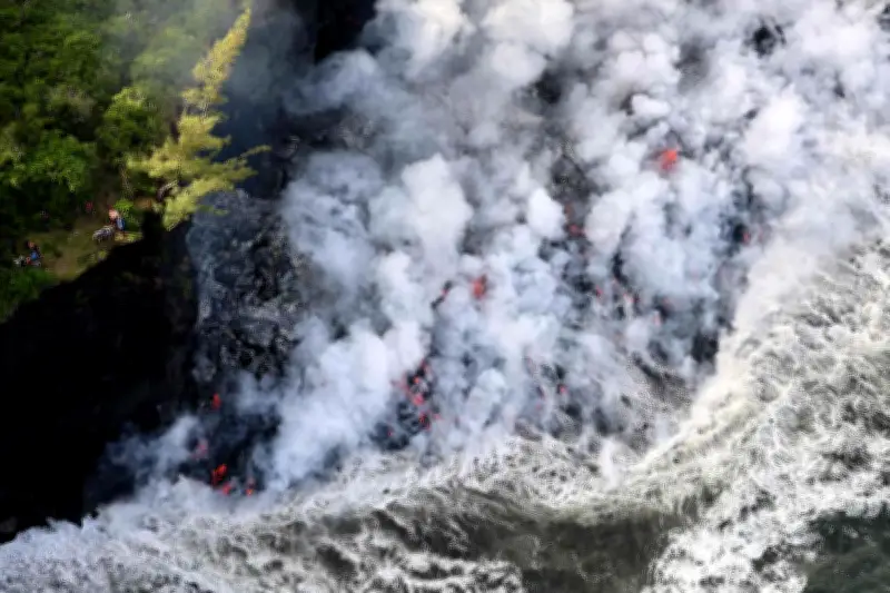 La Réunion renforce la sécurité au Piton de la Fournaise face aux risques des visiteurs