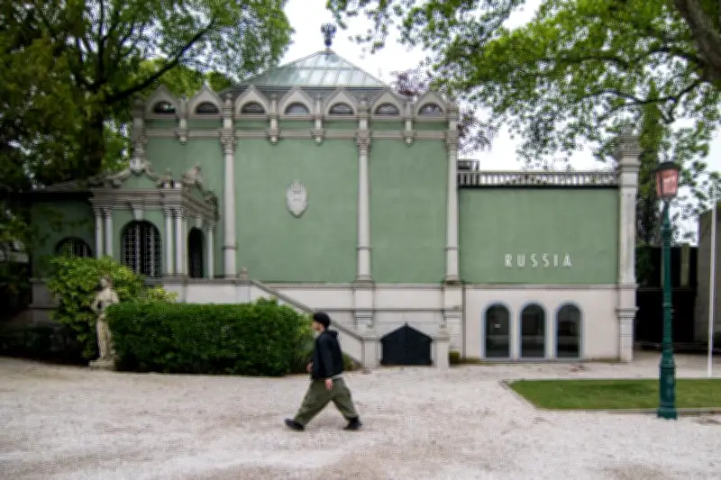 La Russie de retour à la Biennale de Venise : un affront diplomatique du Kremlin