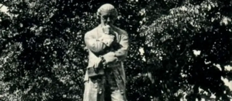 La statue de Jacques de Romas retrouvée à Nérac après 68 ans d'absence