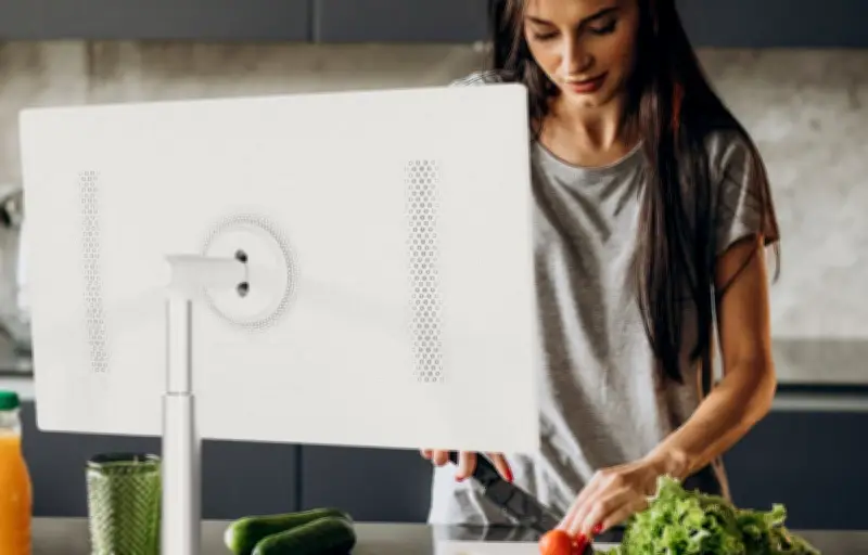 La télévision mobile sur roulettes de Thomson révolutionne nos intérêts