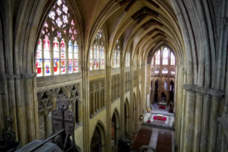 La tour sud de la cathédrale Sainte-Marie rouvre après trois ans et demi de rénovation
