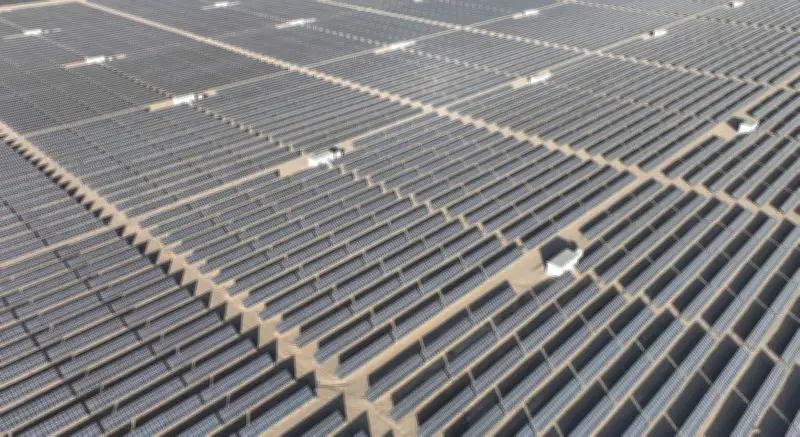 La transition énergétique redessine l'ordre mondial derrière les bouleversements géopolitiques