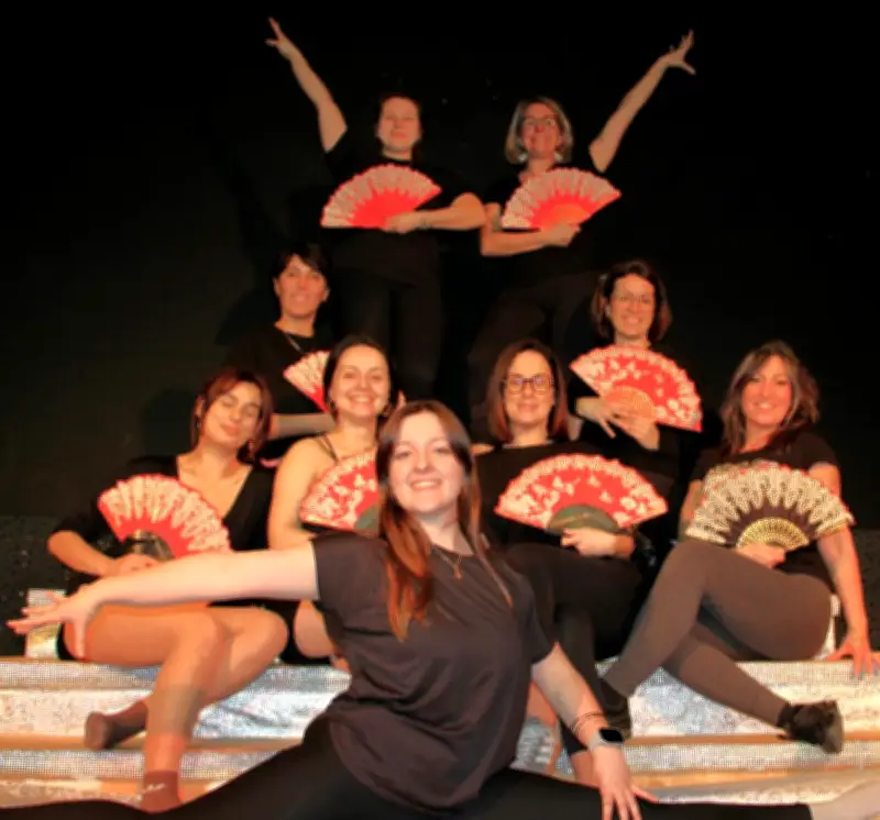 La troupe The Always Young anime la salle des fêtes du Fleix en mars 2026