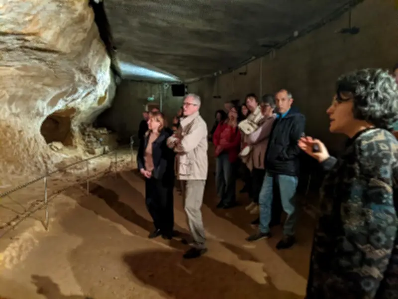 Lancement des Éductours 2026 à l'abri préhistorique du Cap-Blanc en Dordogne