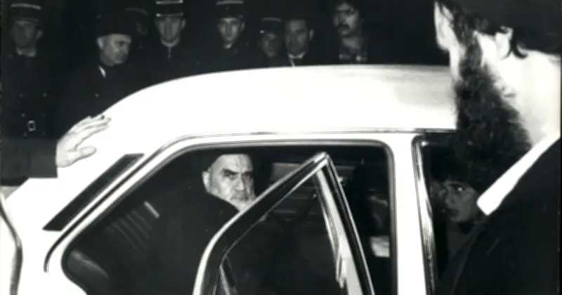 L'arrivée de Khomeini en France en 1978 : le prélude méconnu de la révolution iranienne