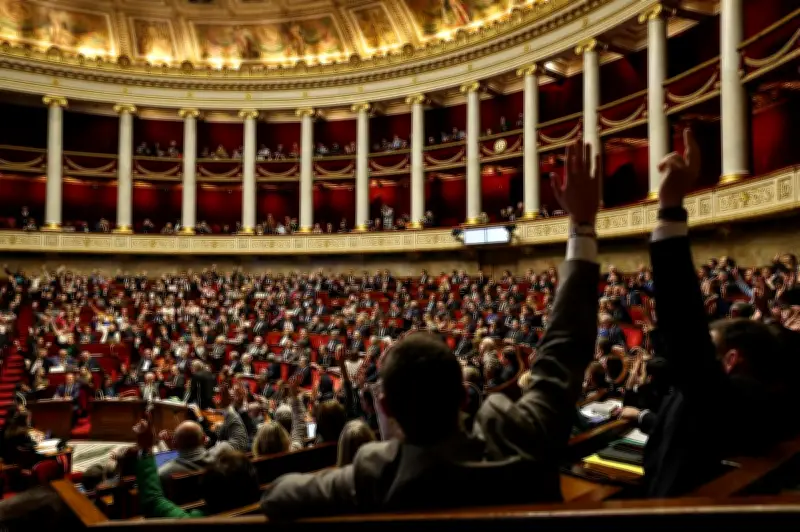 L'Assemblée nationale durcit les sanctions contre la fraude sociale, mais épargne la fraude fiscale