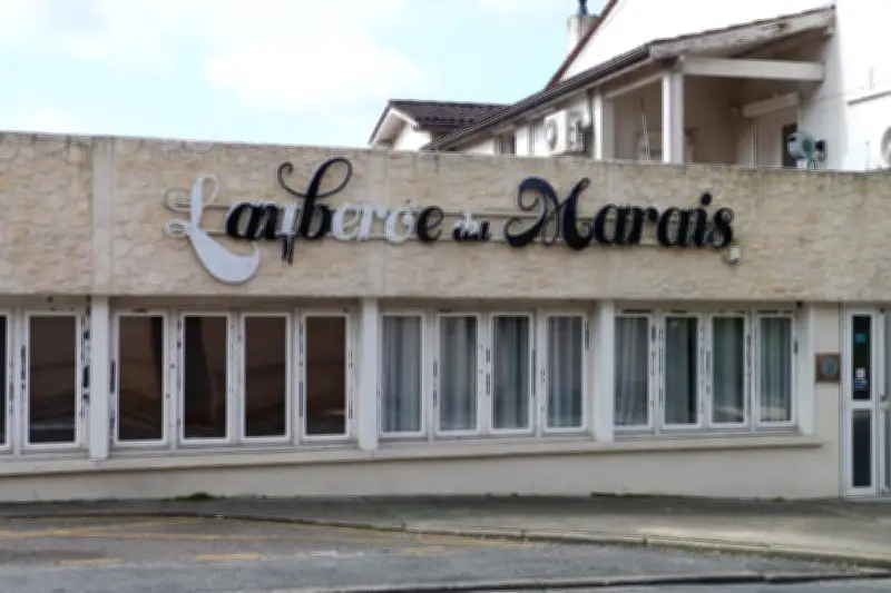 L'Auberge du Marais organise un vide-greniers avant sa renaissance sous nouvelle direction