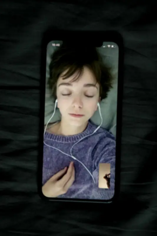 Laura Poggiolo explore l'époque contemporaine dans son nouveau roman