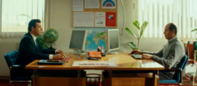 Laurent Lafitte incarne un sosie troublant dans le film 'Alter Ego'